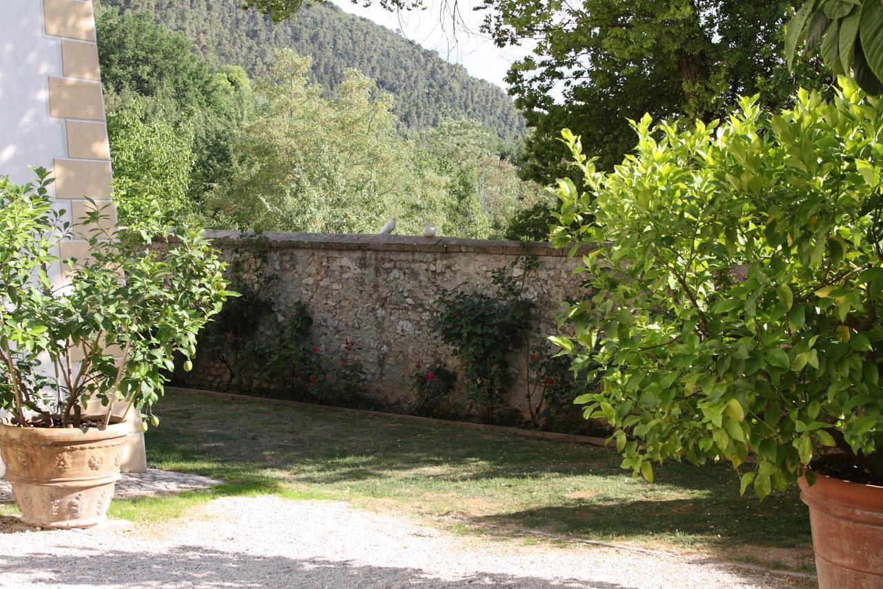 Villa Del Cardinale Сполето Экстерьер фото