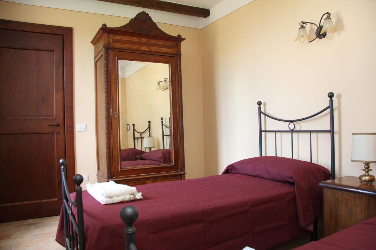 Villa Del Cardinale Сполето Экстерьер фото